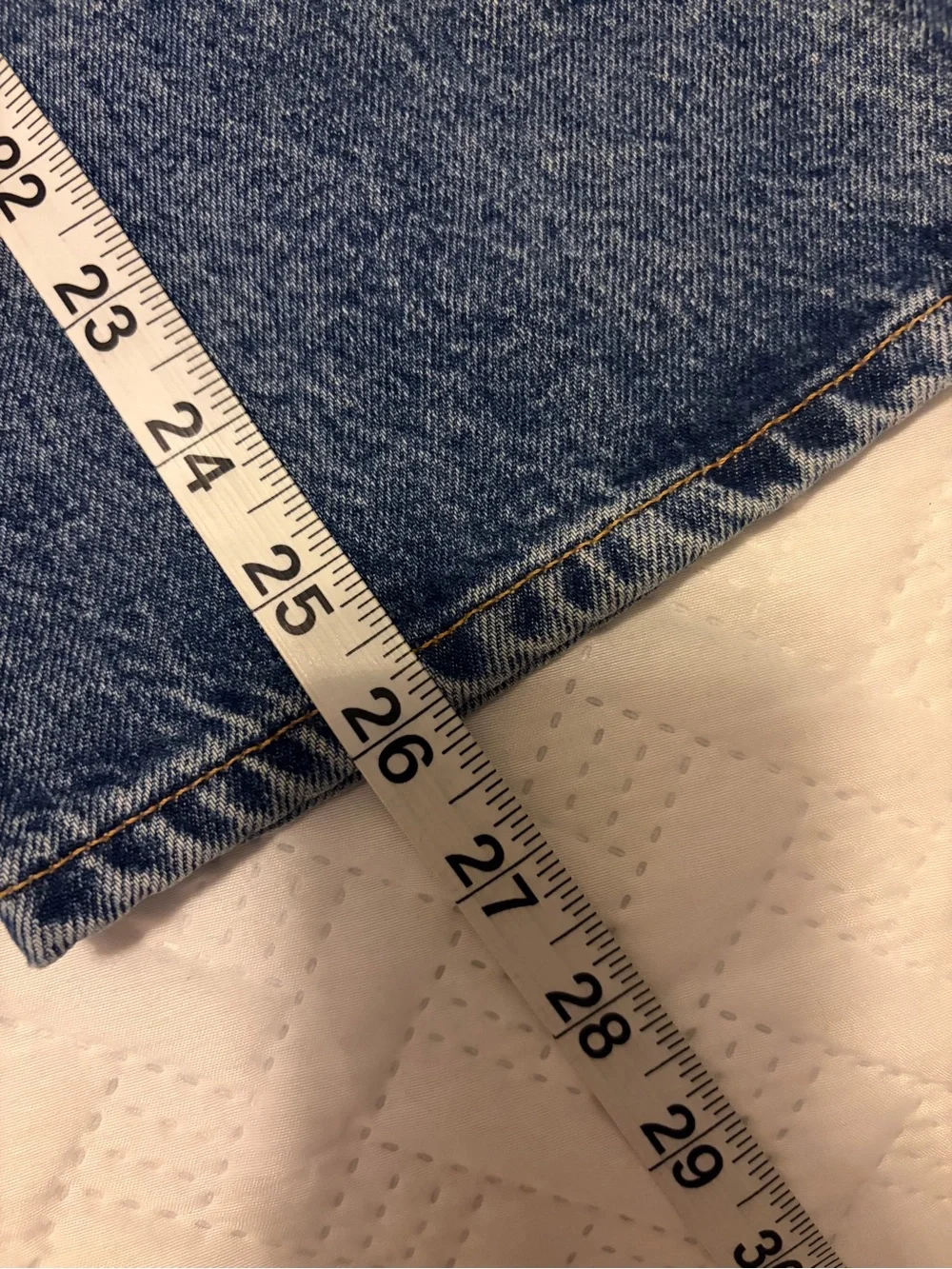 Citizens Of Humanity | Emery Crop Straight-Leg Jeans in Medium Blue